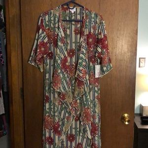 LuLaRoe Shirley BNWT size small